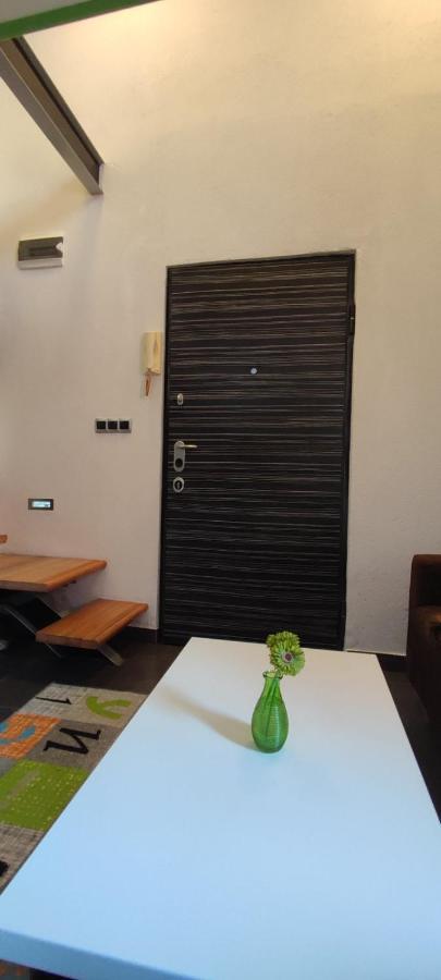 Studio Apartment Bombon Sarajevo Ngoại thất bức ảnh